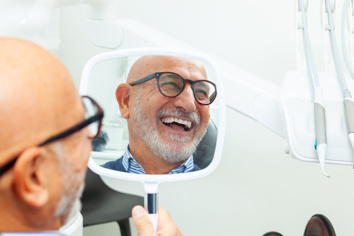 AdobeStock 1144258964 - Lalume Dental Studio